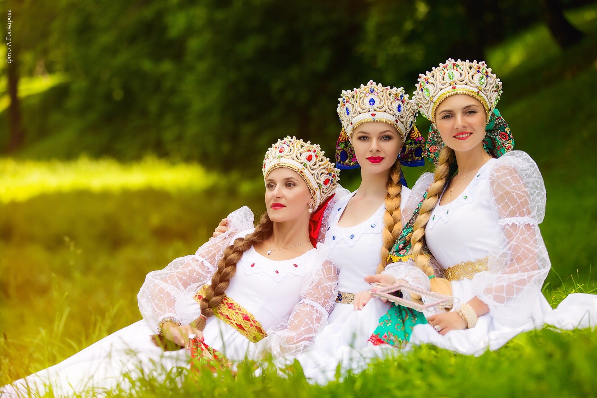 Slavic women in Xian
